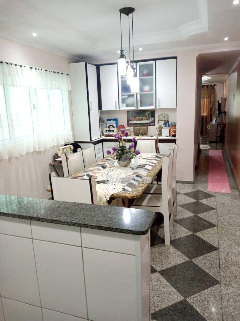 Sobrado à venda com 4 quartos, 290m² - Foto 3