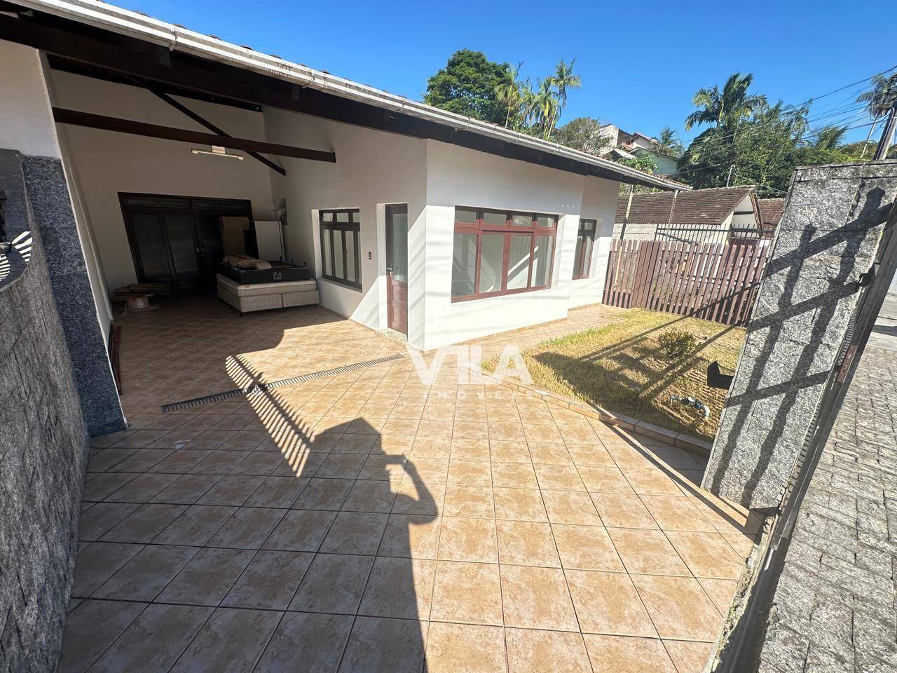 Casa, 4 quartos, 204 m² - Foto 2