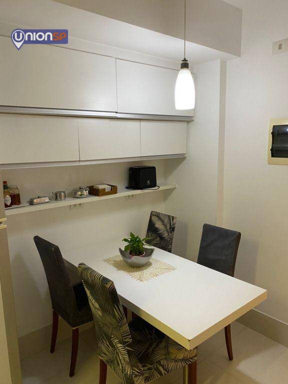 Apartamento à venda com 3 quartos, 113m² - Foto 18