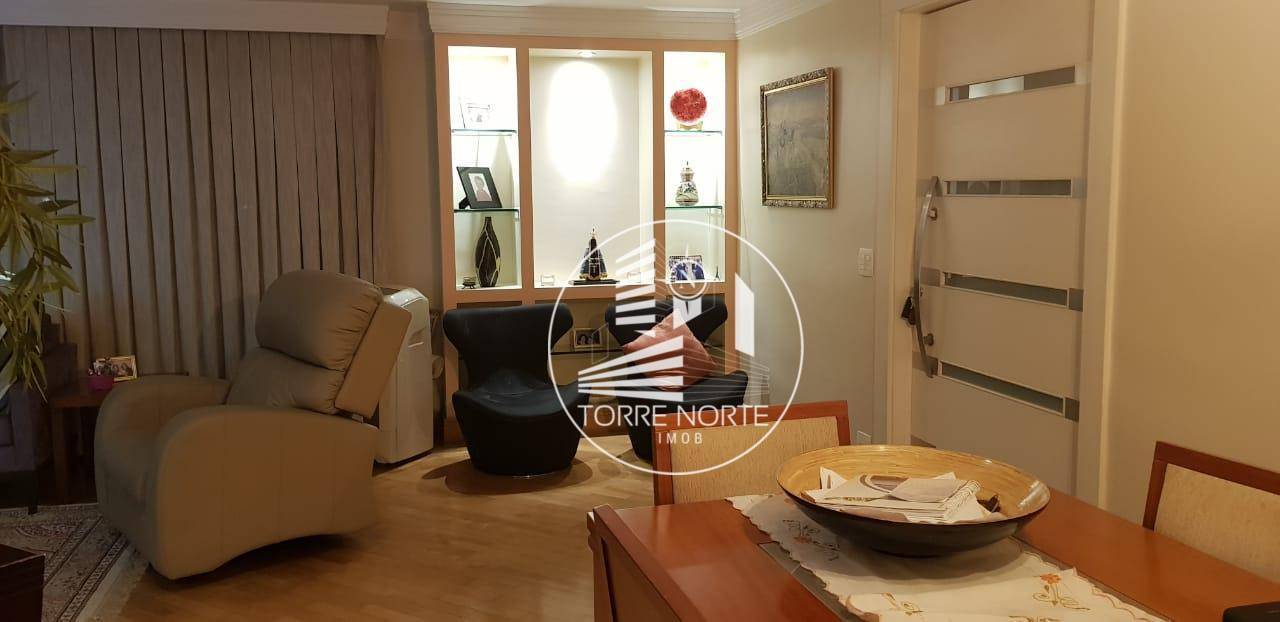 Apartamento à venda com 3 quartos, 167m² - Foto 2