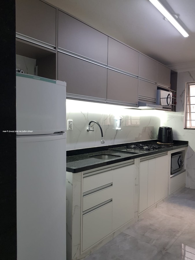 Apartamento à venda com 3 quartos, 160m² - Foto 19