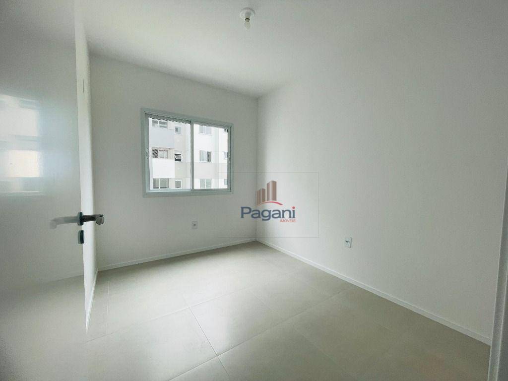 Apartamento à venda com 2 quartos, 55m² - Foto 5