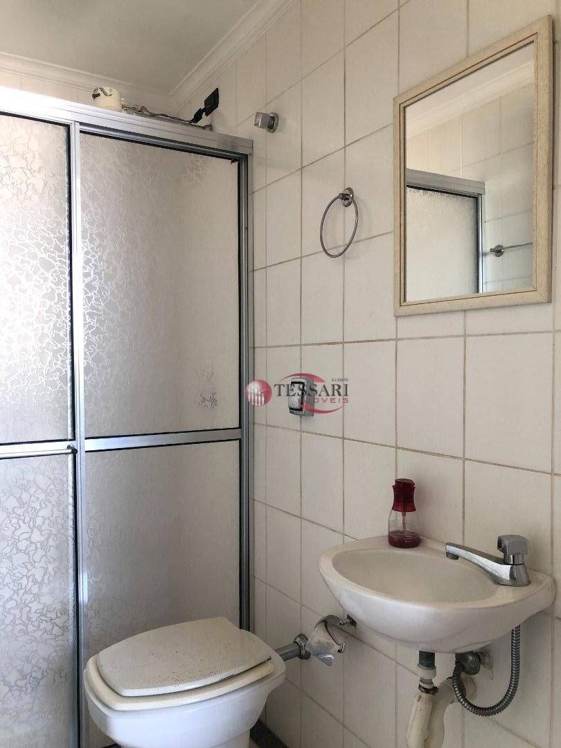 Apartamento à venda com 3 quartos, 135m² - Foto 11