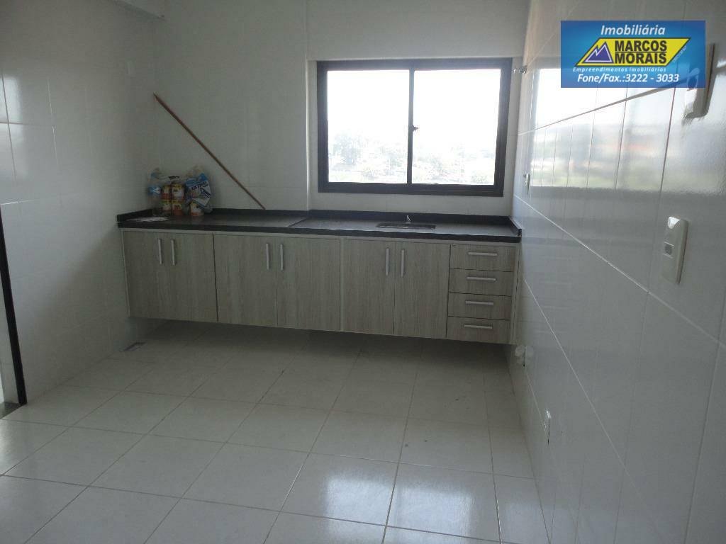 Apartamento à venda com 3 quartos, 112m² - Foto 2