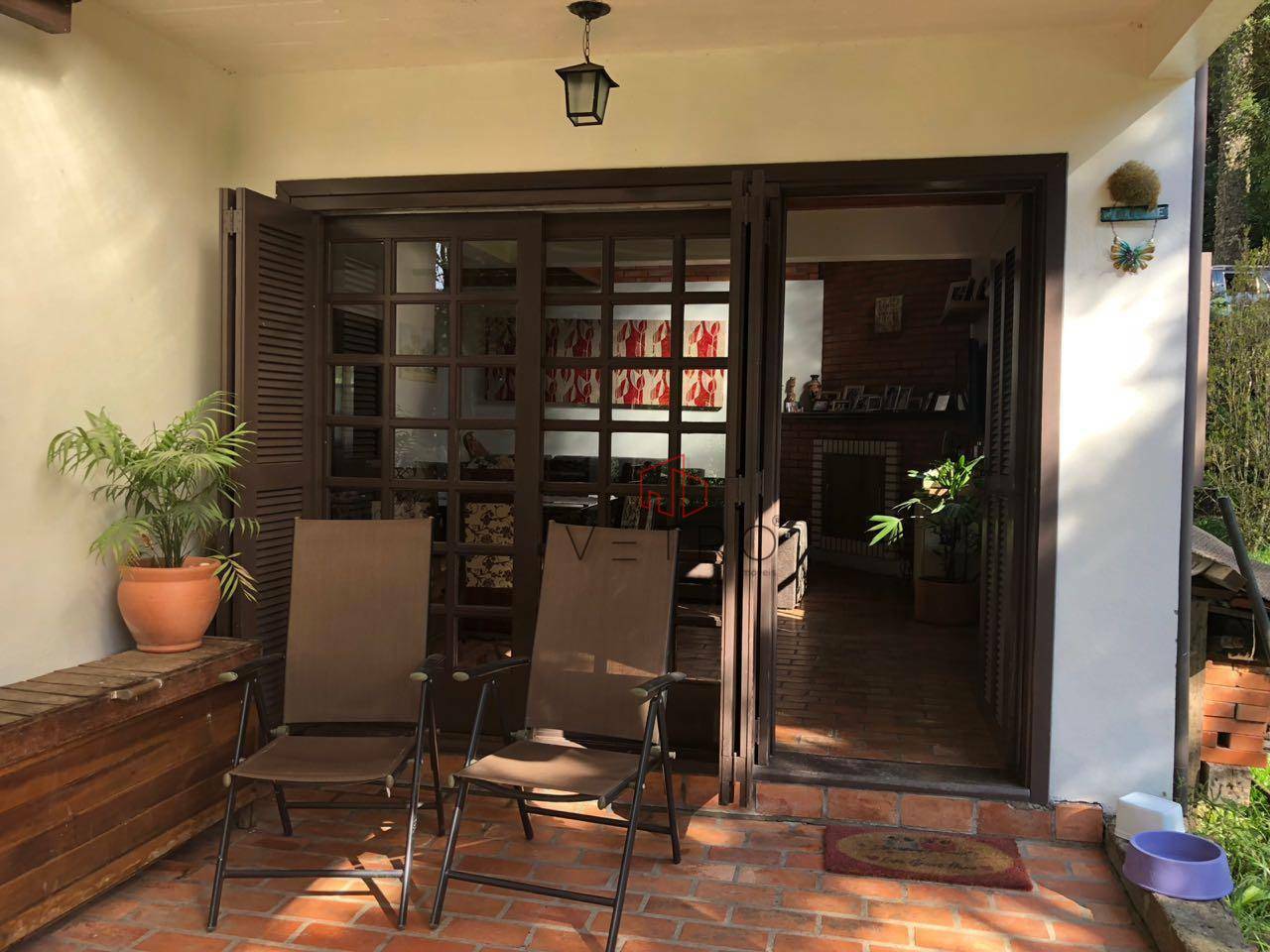 Casa à venda com 3 quartos, 130m² - Foto 12