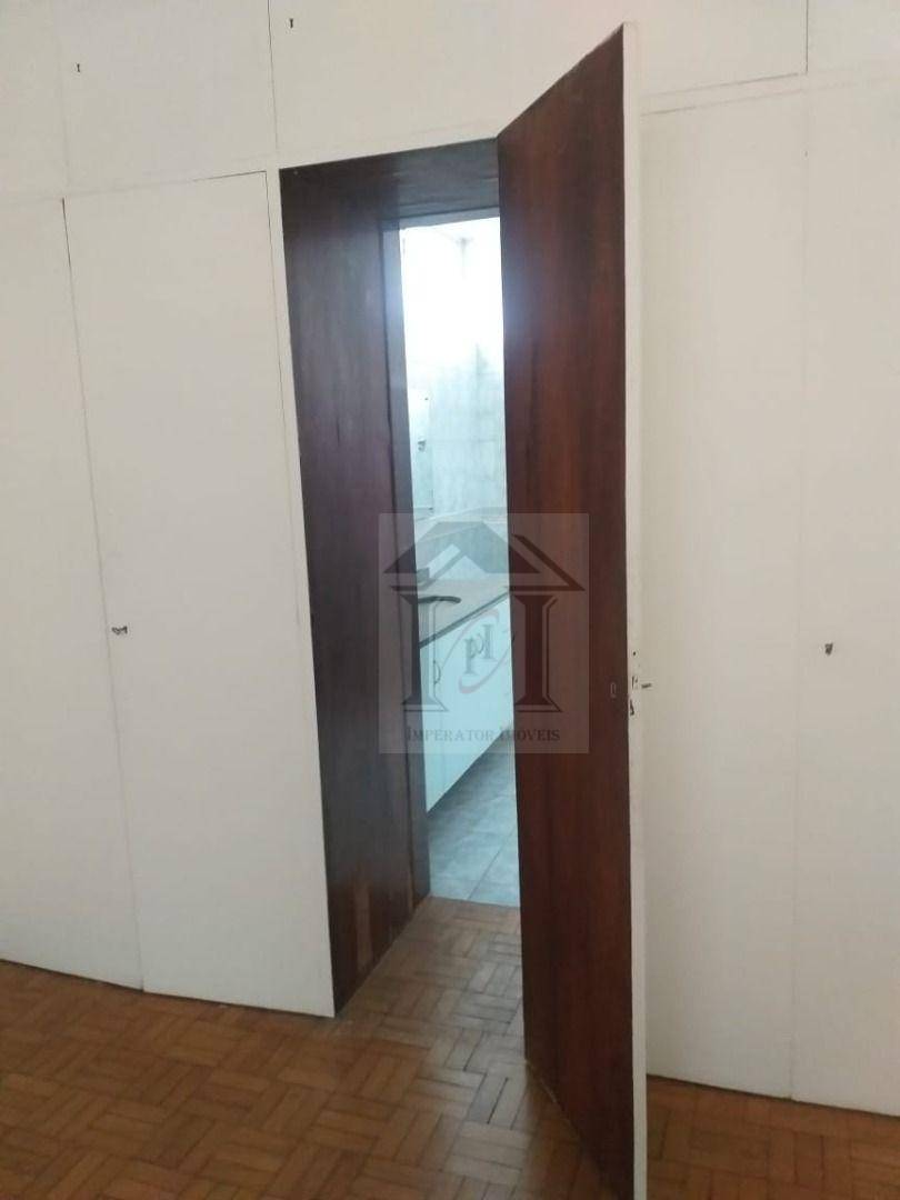 Casa à venda com 3 quartos, 279m² - Foto 23