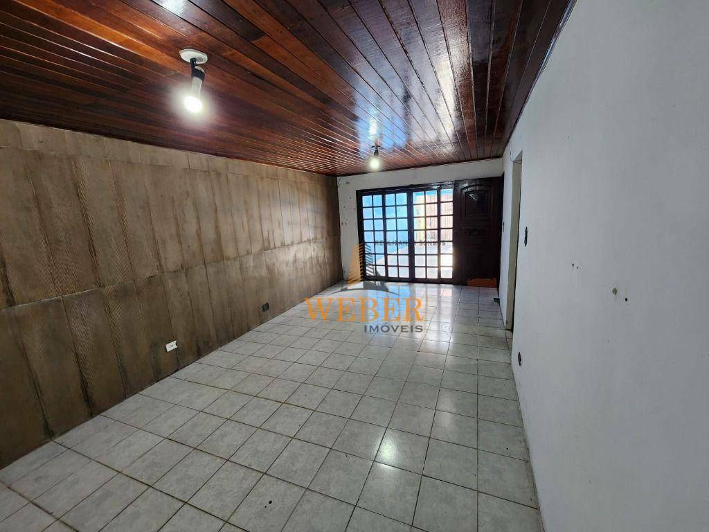 Casa à venda com 3 quartos, 260m² - Foto 5