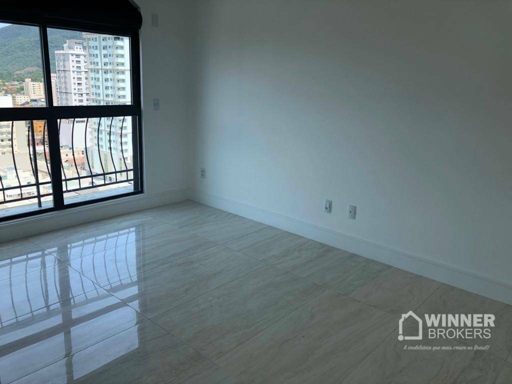 Apartamento à venda com 3 quartos, 127m² - Foto 8