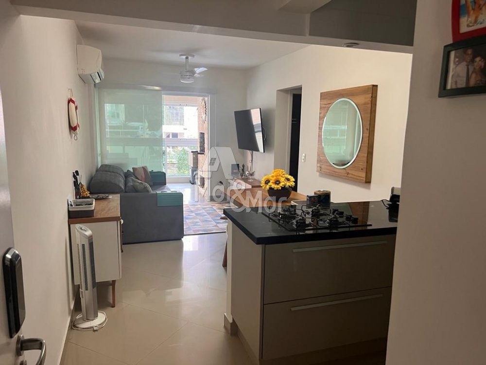 Apartamento à venda com 2 quartos, 107m² - Foto 4