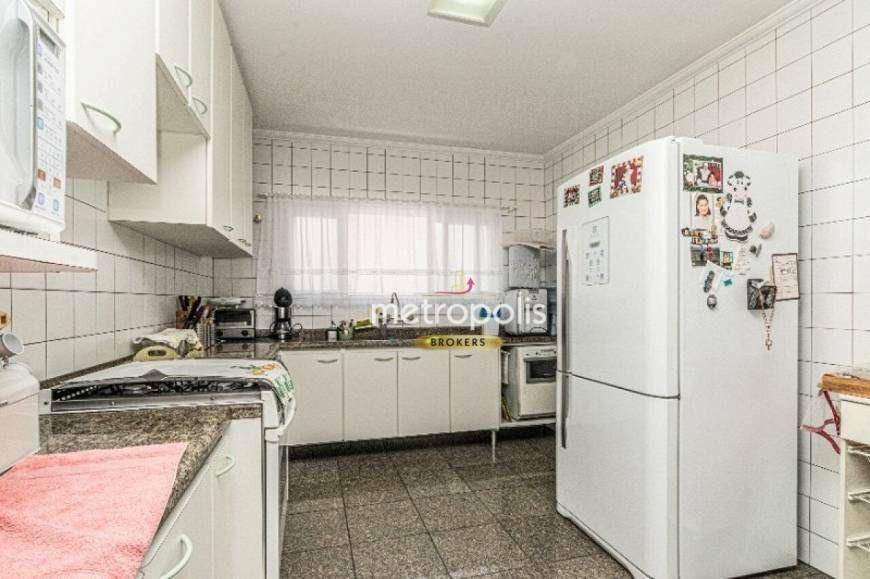 Sobrado à venda com 3 quartos, 360m² - Foto 11