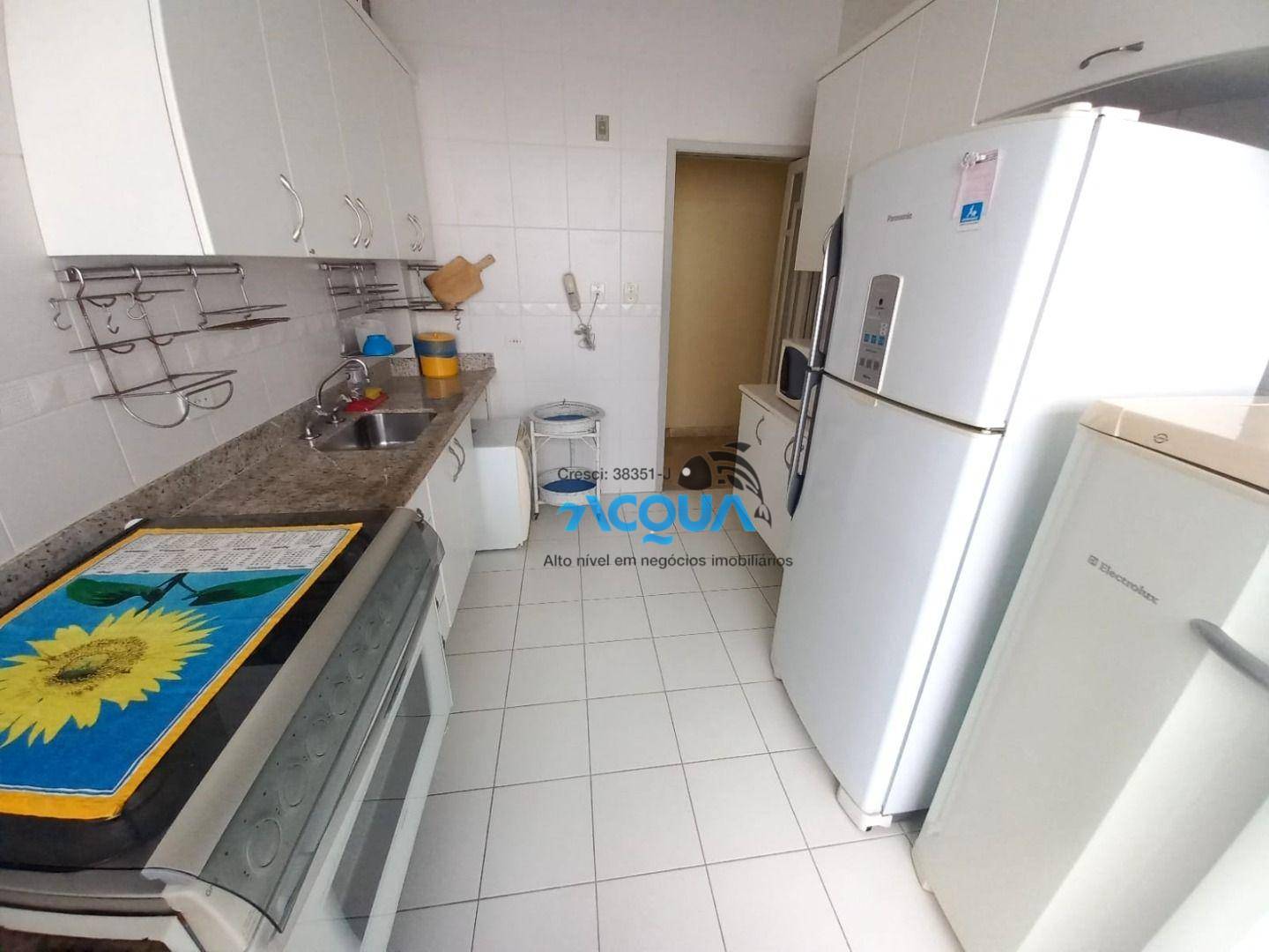 Apartamento à venda com 4 quartos, 200m² - Foto 3