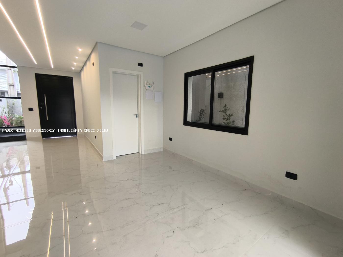 Sobrado à venda com 3 quartos, 210m² - Foto 12