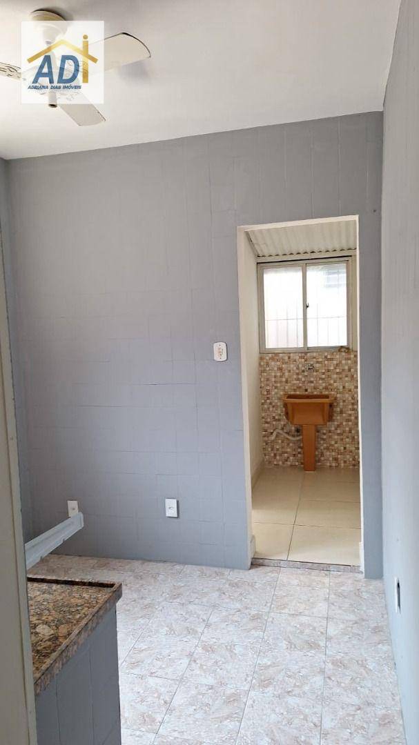 Apartamento à venda com 2 quartos, 60m² - Foto 1