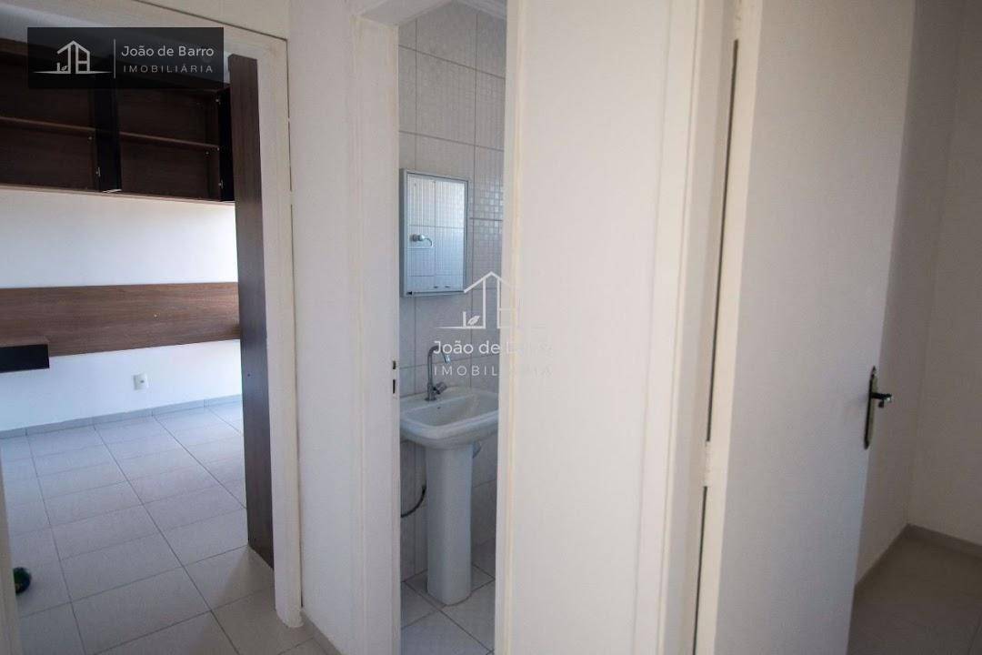 Apartamento à venda com 3 quartos, 107m² - Foto 10