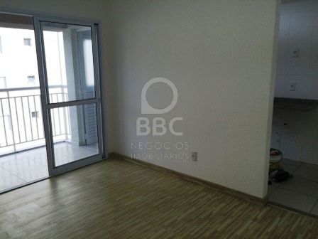 Apartamento à venda com 2 quartos, 61m² - Foto 4