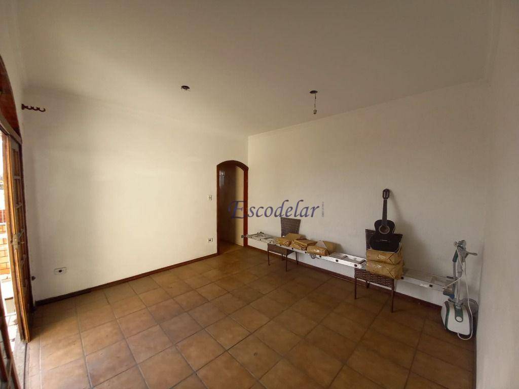 Casa à venda com 4 quartos, 180m² - Foto 27