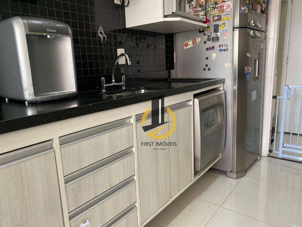 Apartamento à venda com 3 quartos, 94m² - Foto 37