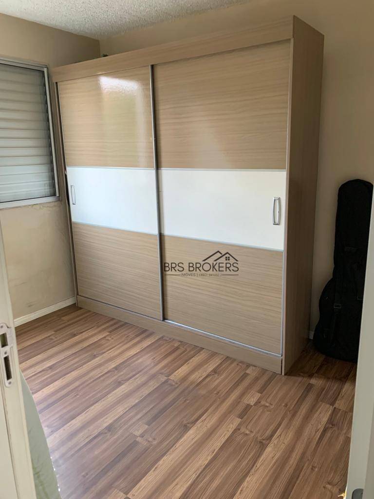 Apartamento à venda com 2 quartos, 42m² - Foto 13