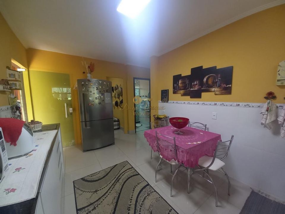 Casa de Condomínio à venda com 3 quartos, 200m² - Foto 9