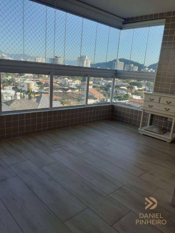 Apartamento à venda com 2 quartos, 72m² - Foto 1