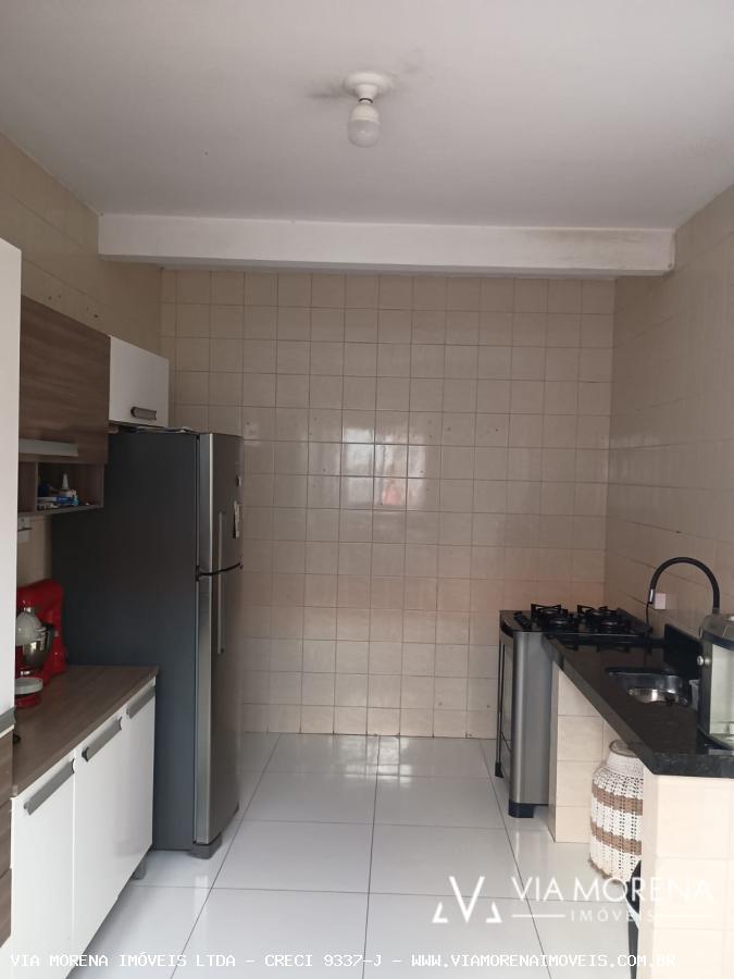 Casa à venda com 3 quartos, 134m² - Foto 13