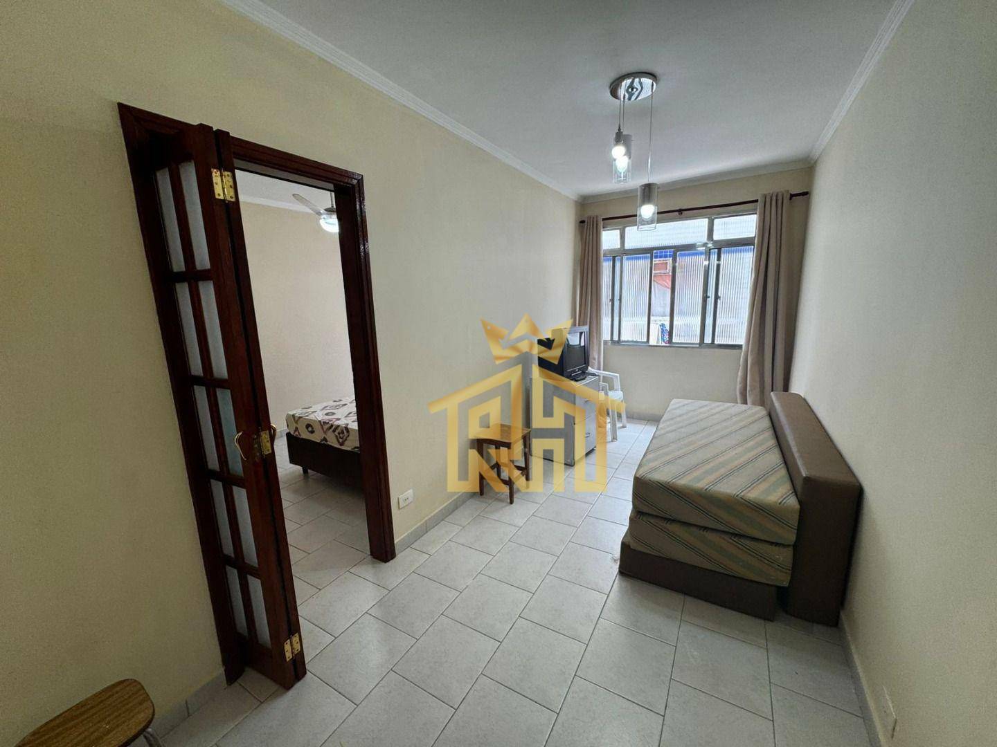 Apartamento à venda com 1 quarto, 42m² - Foto 4