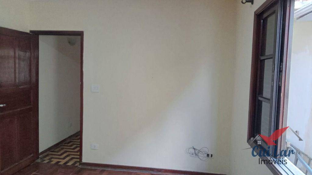 Casa para alugar com 1 quarto, 60m² - Foto 11