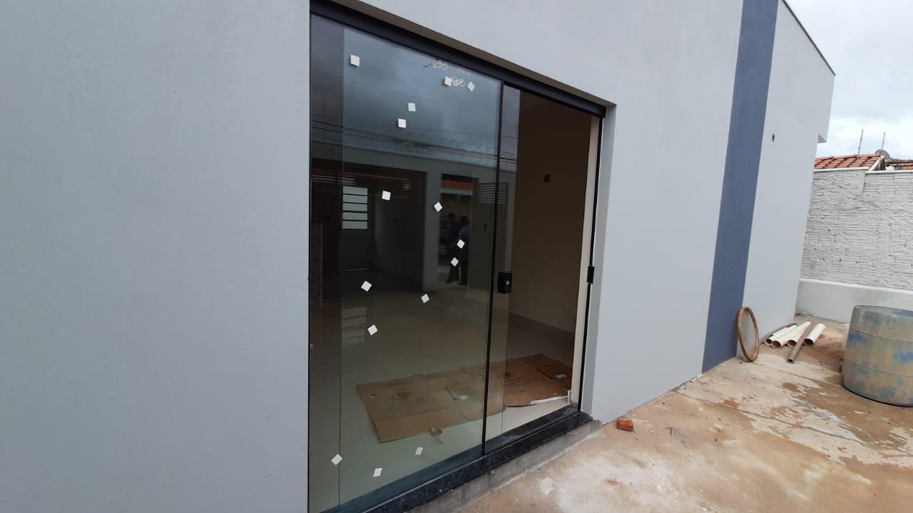 Casa à venda com 2 quartos, 100m² - Foto 11