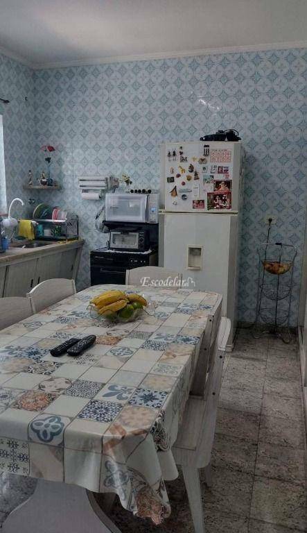 Sobrado à venda com 2 quartos, 180m² - Foto 6