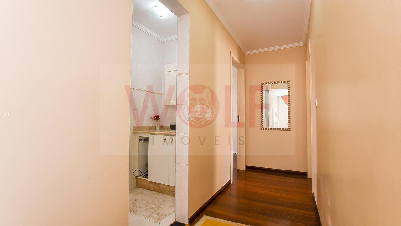 Casa à venda com 4 quartos, 243m² - Foto 21