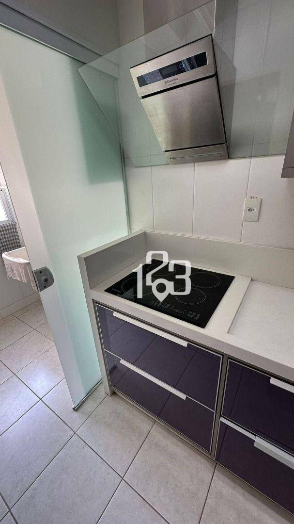 Apartamento à venda e aluguel com 2 quartos, 72m² - Foto 24