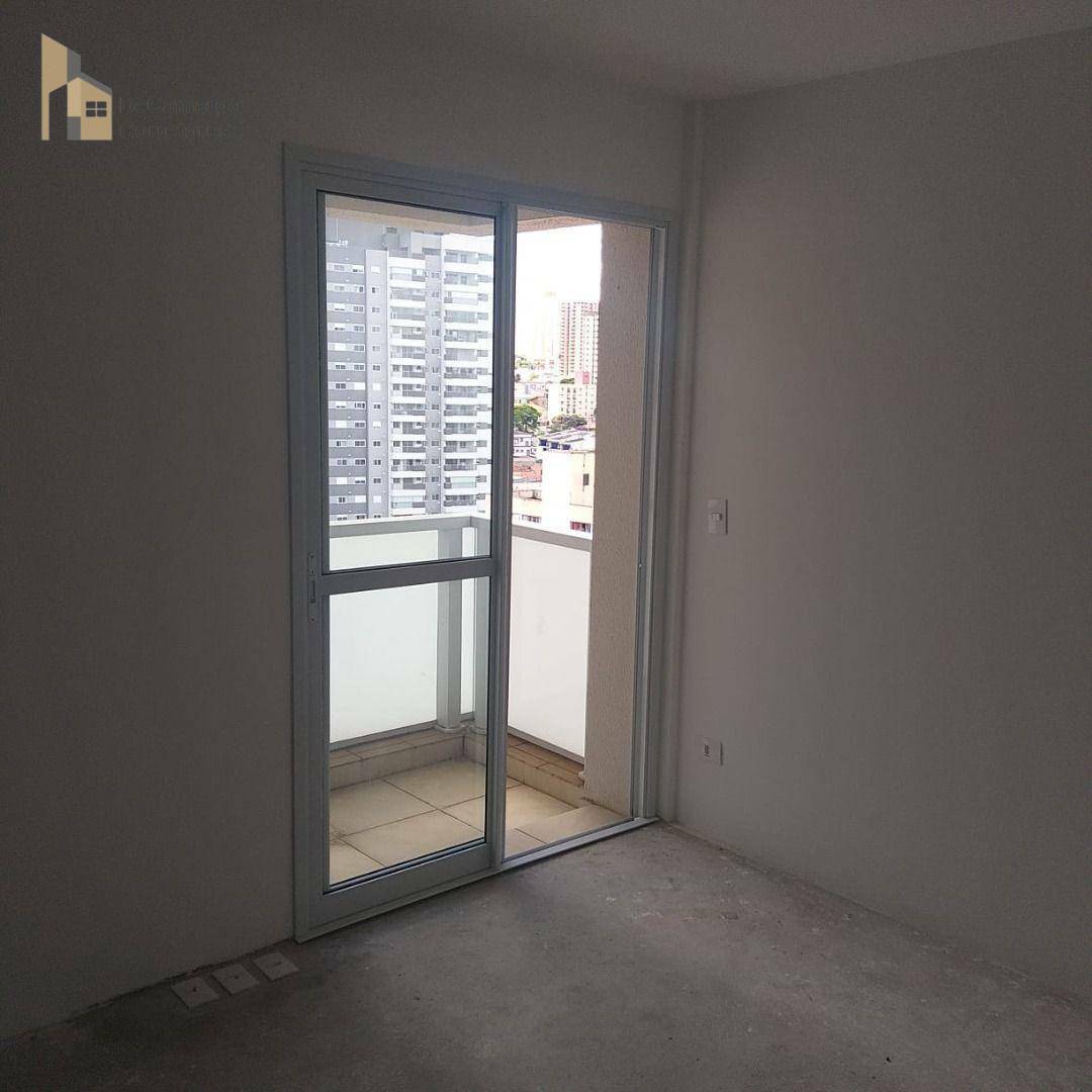 Apartamento à venda com 2 quartos, 67m² - Foto 11