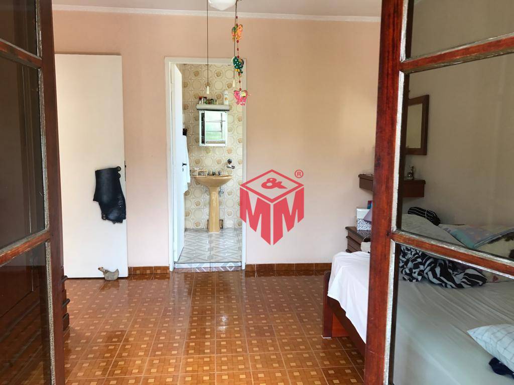 Sobrado à venda com 3 quartos, 236m² - Foto 17