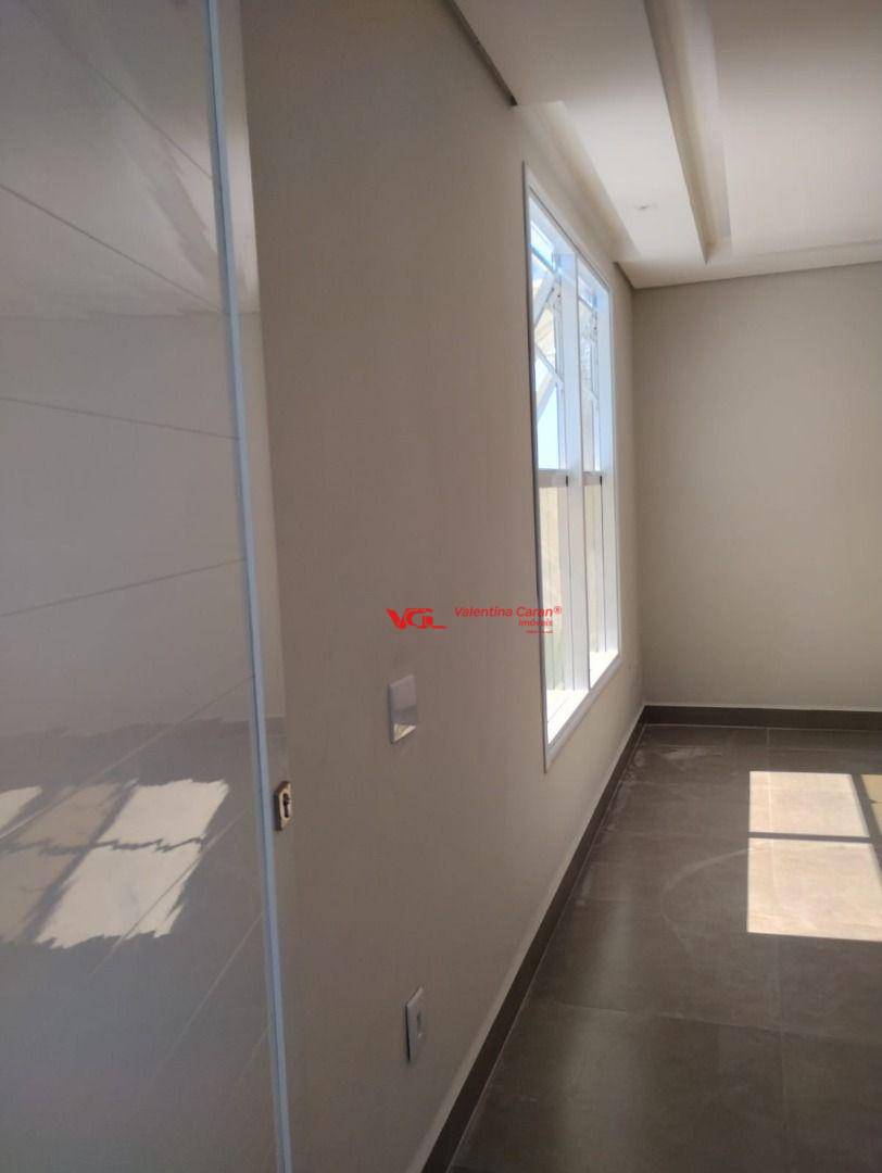 Sobrado à venda com 3 quartos, 184m² - Foto 2