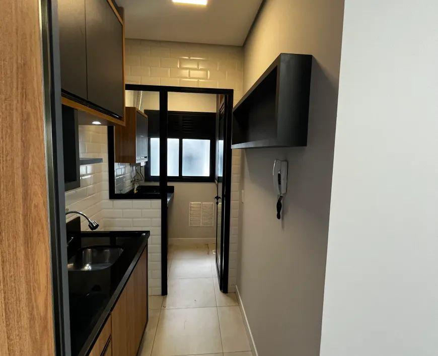 Apartamento para alugar com 2 quartos, 73m² - Foto 4