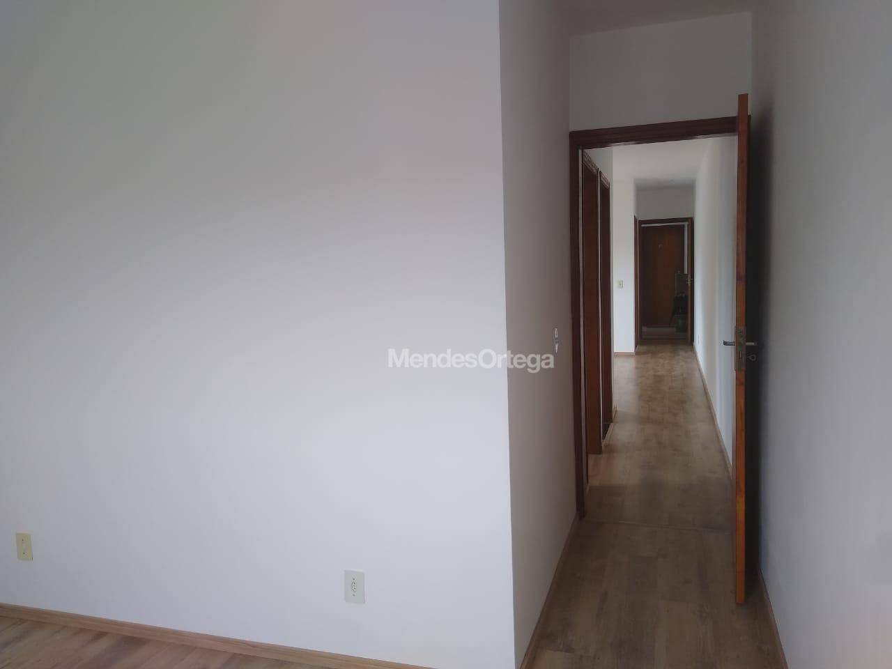 Apartamento à venda com 2 quartos, 60m² - Foto 11