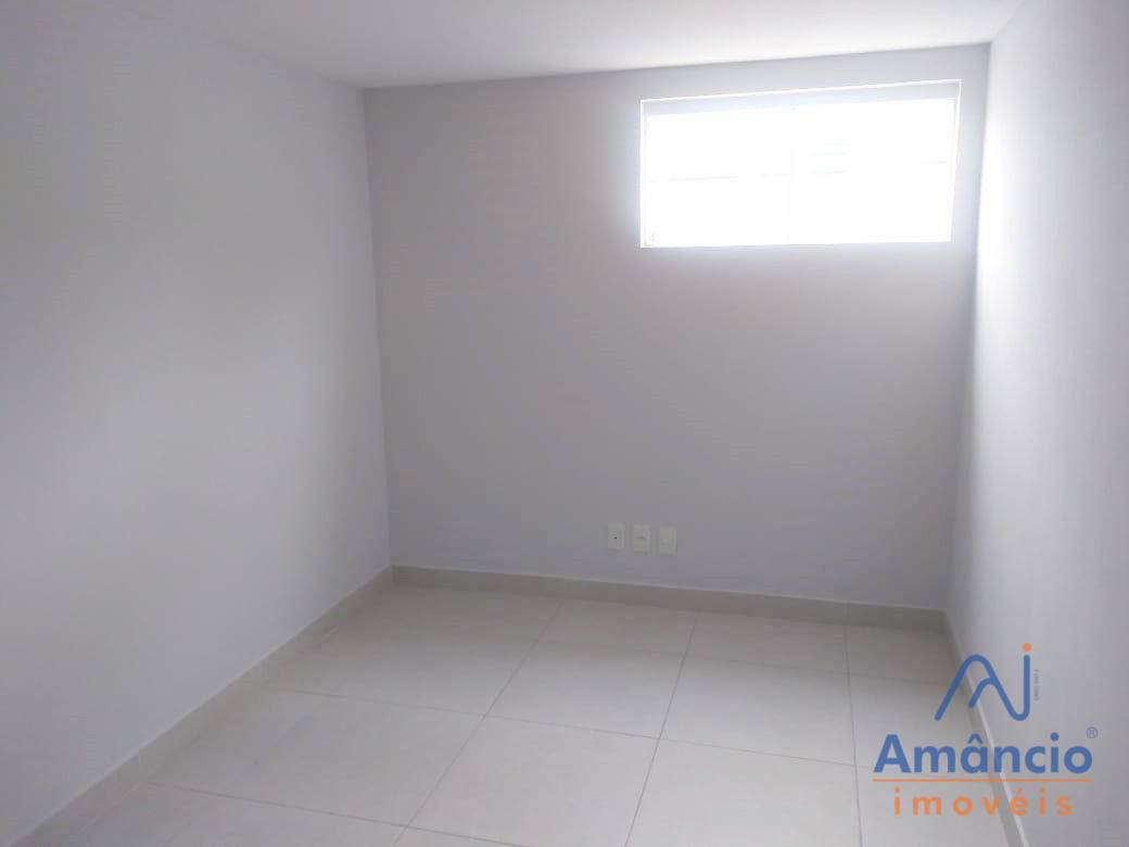 Apartamento à venda com 3 quartos, 91m² - Foto 12