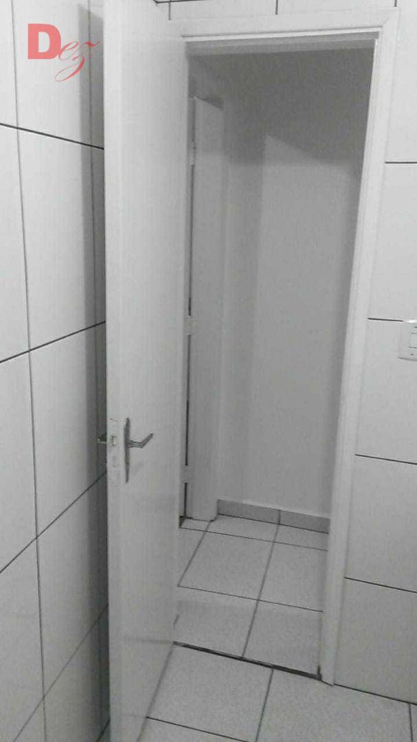 Apartamento à venda com 1 quarto, 50m² - Foto 19