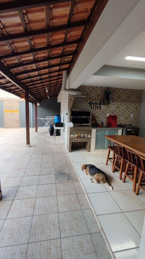 Casa à venda com 3 quartos, 270m² - Foto 41