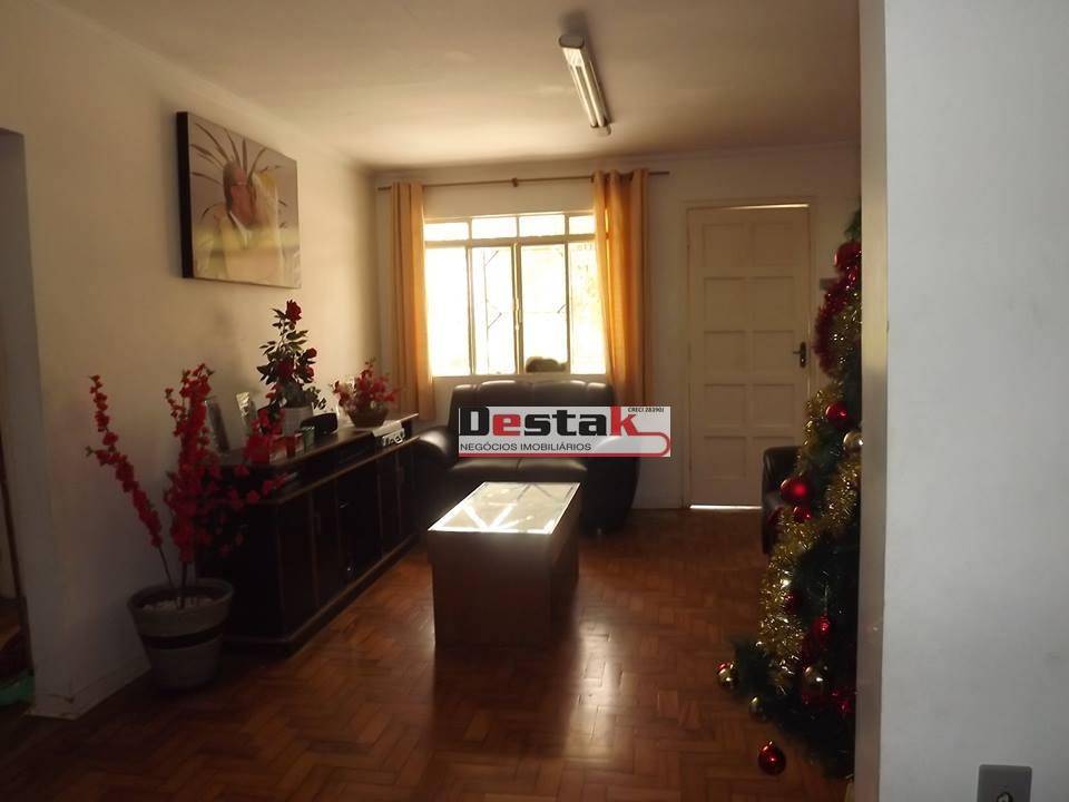 Sobrado à venda com 2 quartos, 240m² - Foto 1