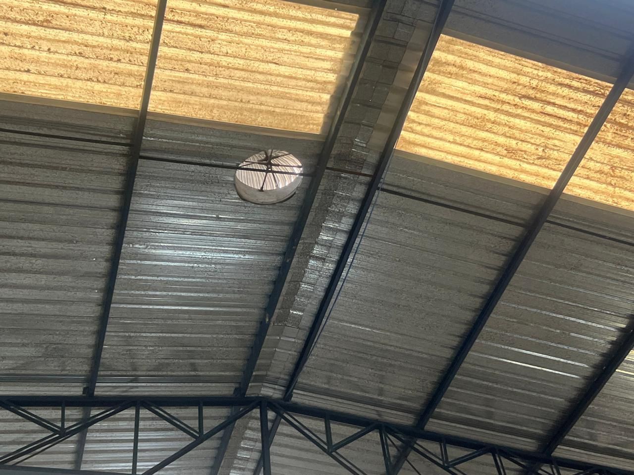 Depósito-Galpão-Armazém para alugar, 1000m² - Foto 7