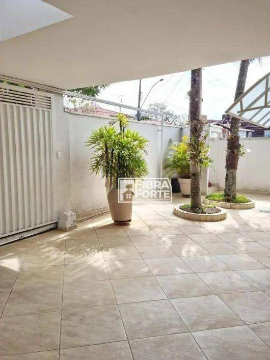 Casa à venda com 4 quartos, 249m² - Foto 26