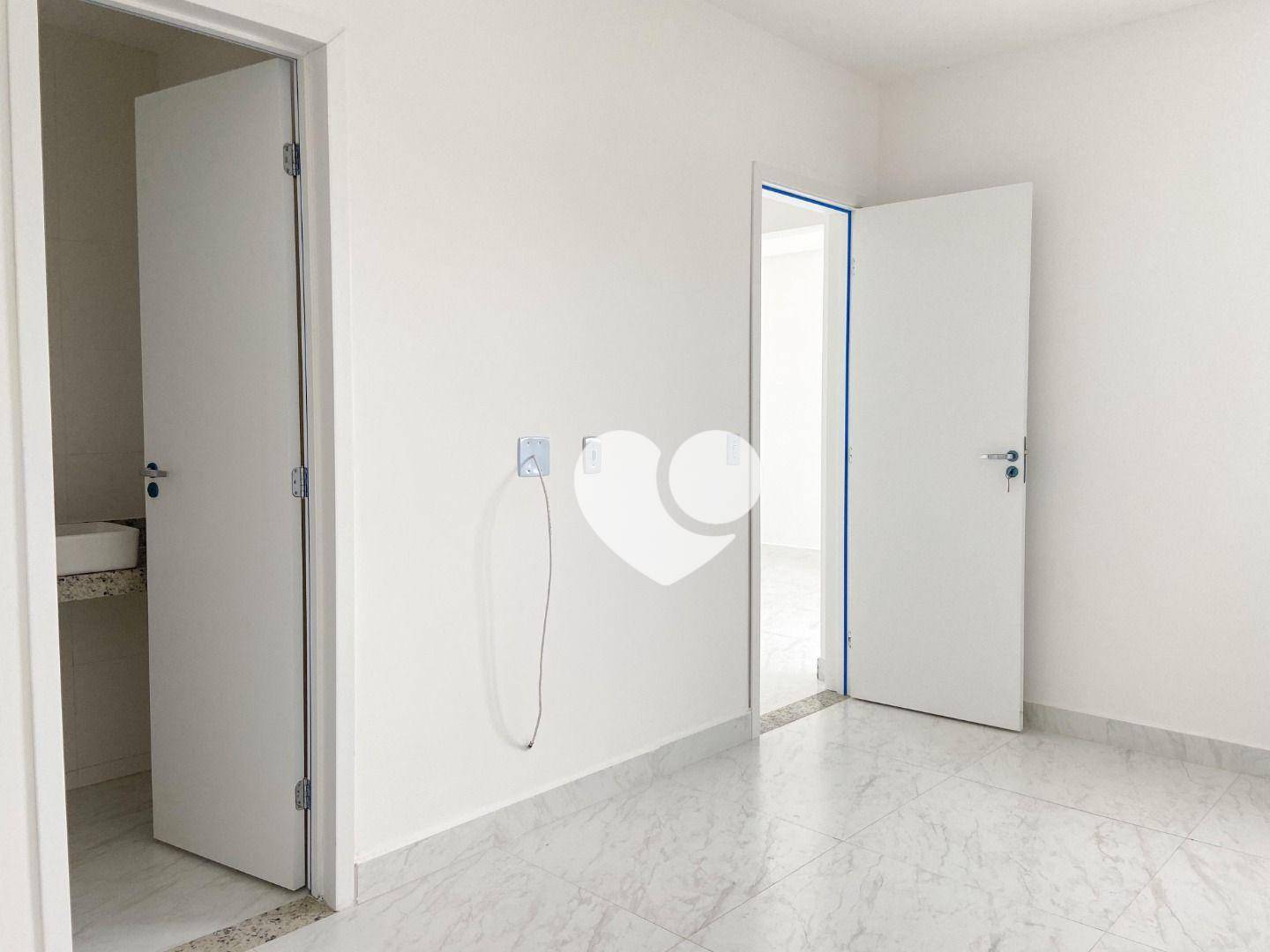 Apartamento à venda com 2 quartos, 72m² - Foto 10