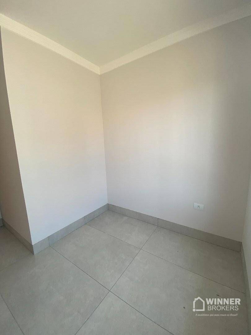 Casa à venda com 3 quartos, 66m² - Foto 11