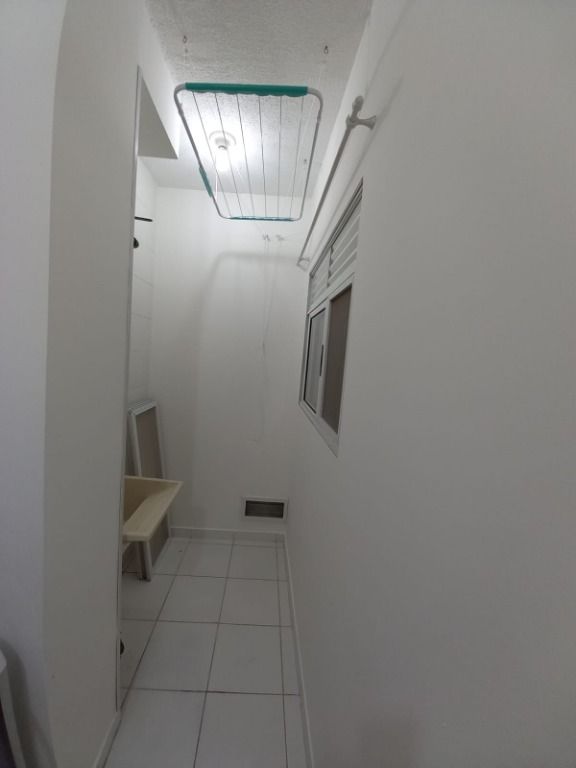 Apartamento à venda com 2 quartos, 45m² - Foto 13