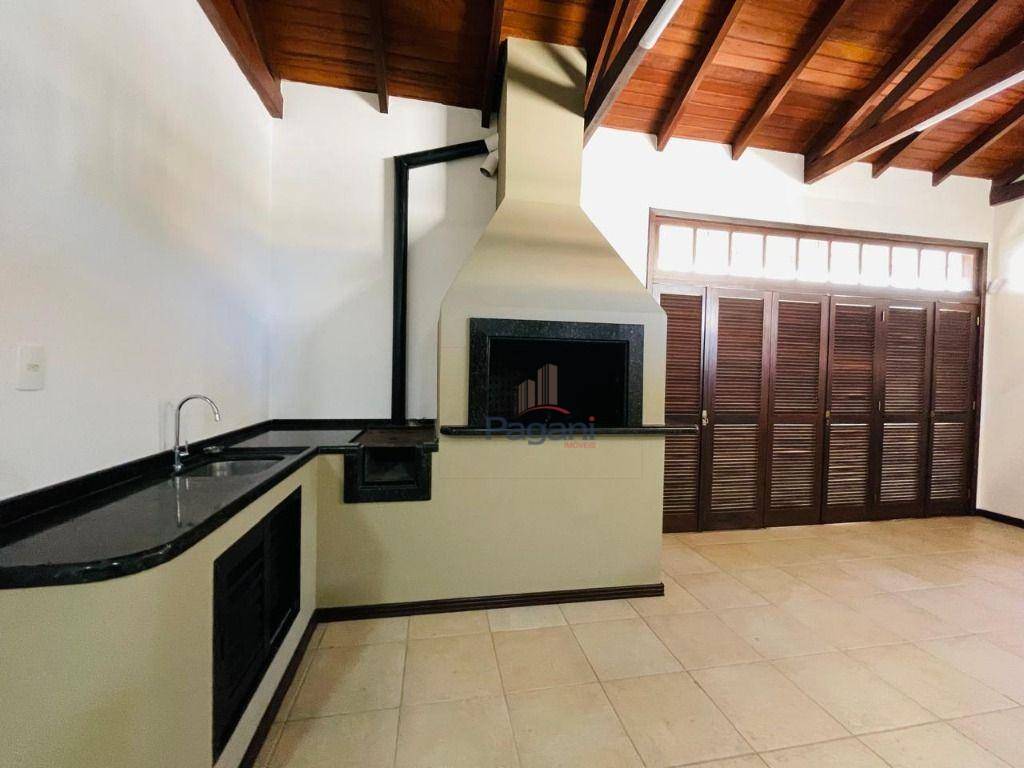 Casa, 4 quartos, 259 m² - Foto 32