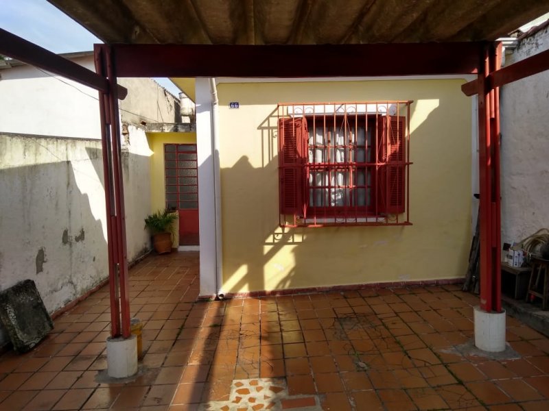 Casa à venda com 2 quartos, 80m² - Foto 2