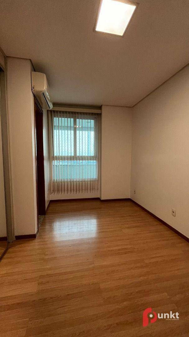 Apartamento para alugar com 3 quartos, 149m² - Foto 6