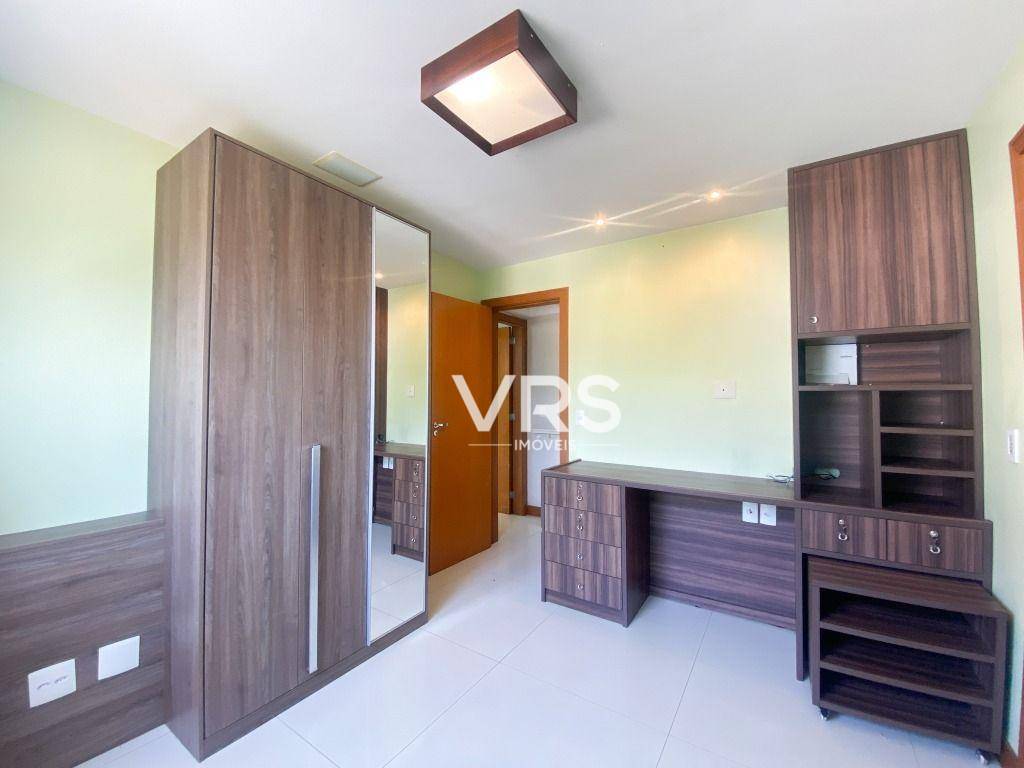 Apartamento à venda com 4 quartos, 181m² - Foto 16