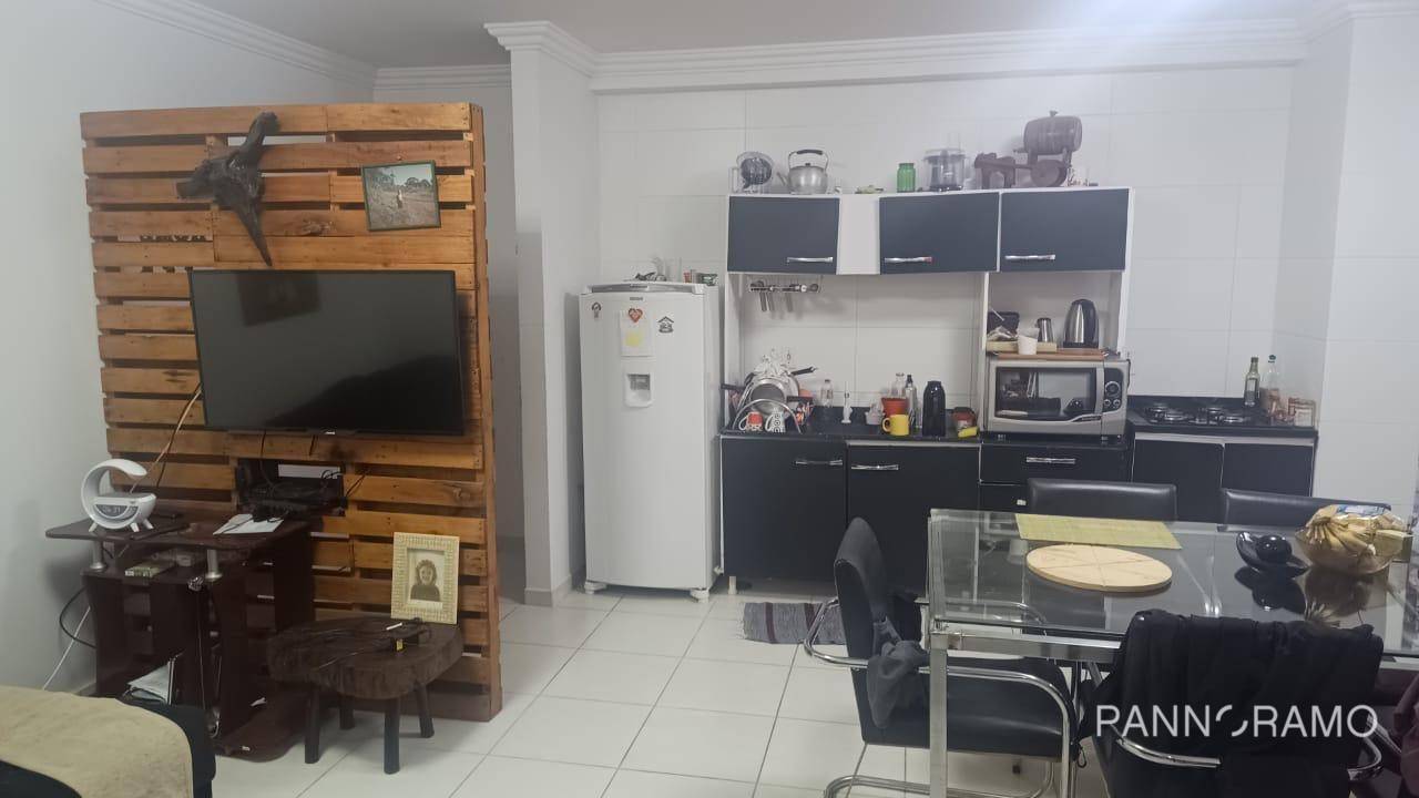 Apartamento para alugar com 3 quartos, 60m² - Foto 2